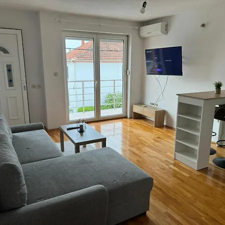 Erika Apartment